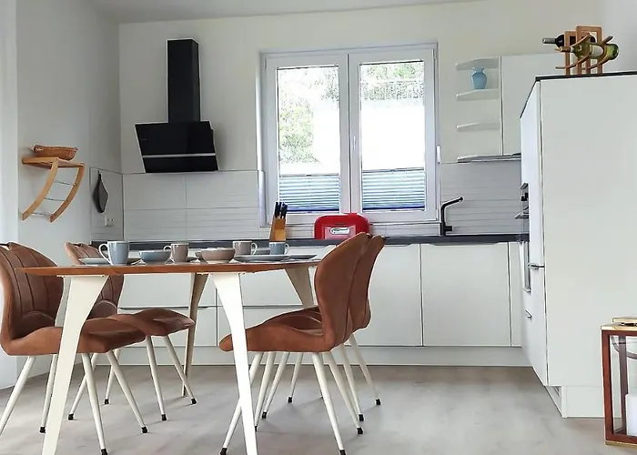 Hangar 19 Wohnung Seerose 2-3